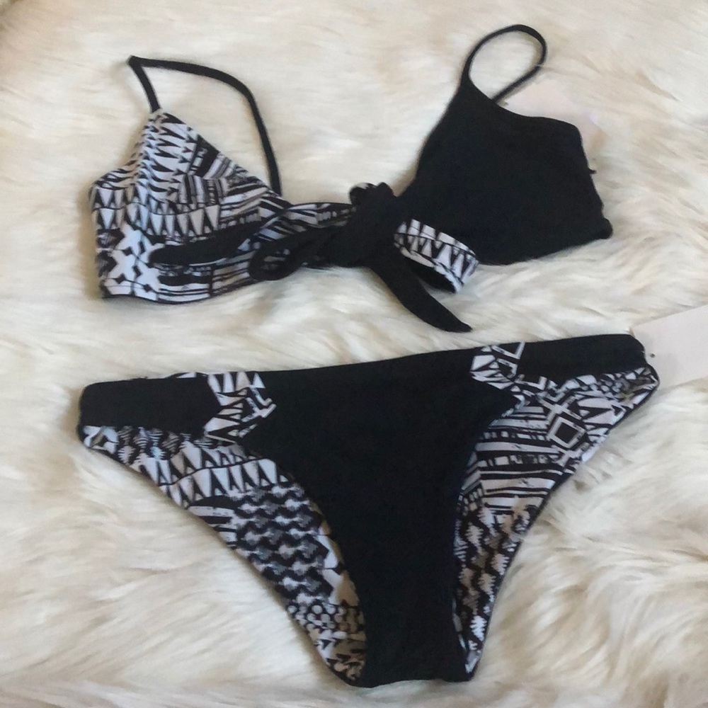 Bikini set, S on top, xs on bottom